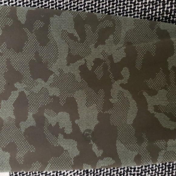 Lululemon Ready to Rulu Jogger Camo Jacquard Green - Picture 4 of 5
